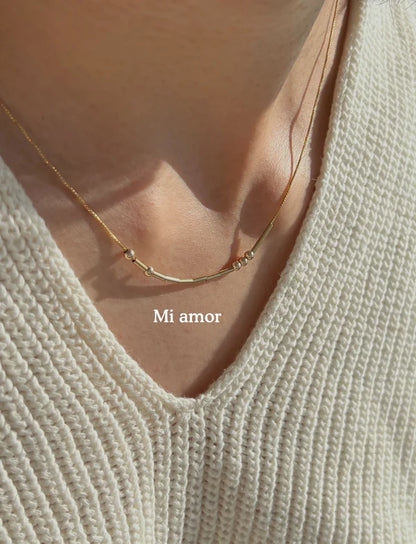 Collar en código Morse
